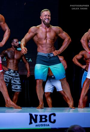 MEN‘S PHYSIQUE НОВИЧКИ